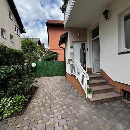 Mak Apartmán *